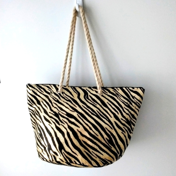 Cappelli ladies animal print straw bag, Large - Picture 1 of 13